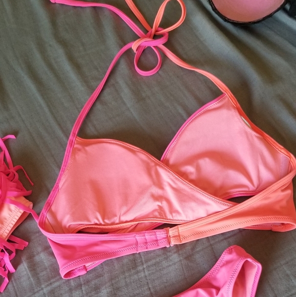 VS PINK bikini bundle - Picture 5 of 6